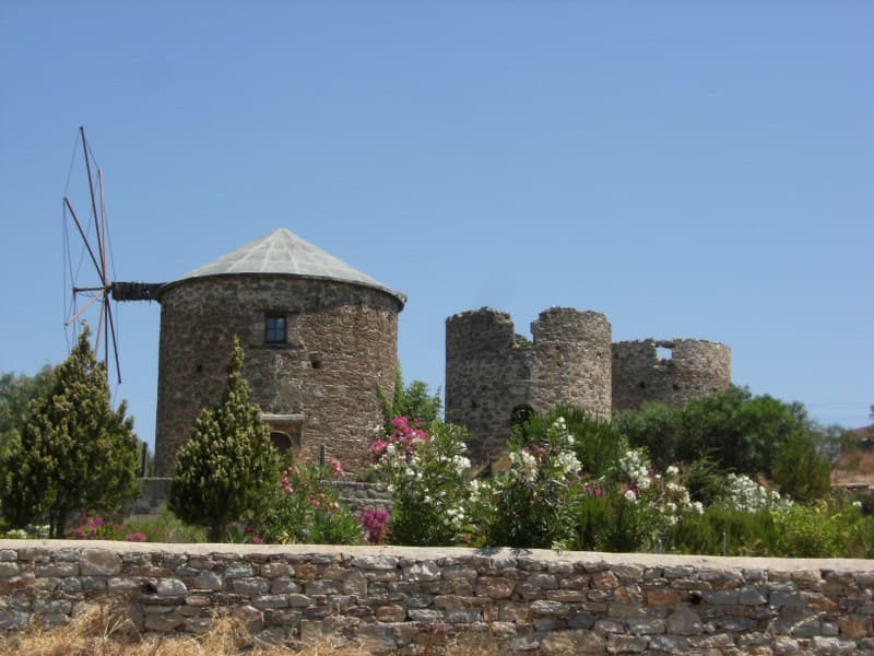 Historic Windmills (Kızlan)