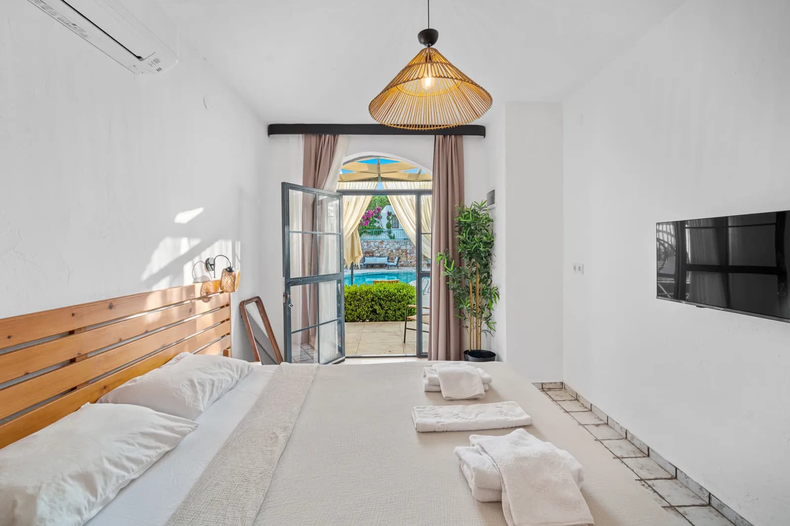 Kaya Guest House